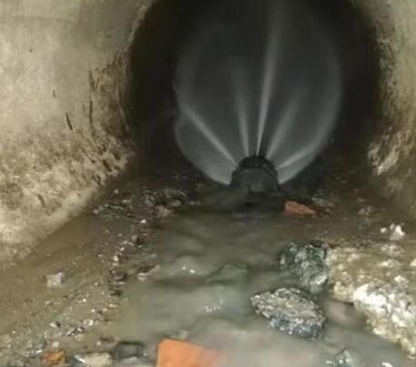 和庆镇市政管道清淤